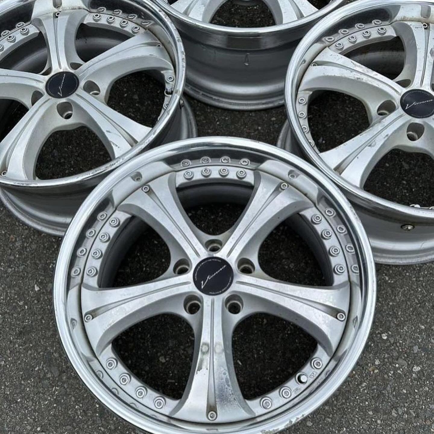 SSR Vienna Floating Centre Cap Kit