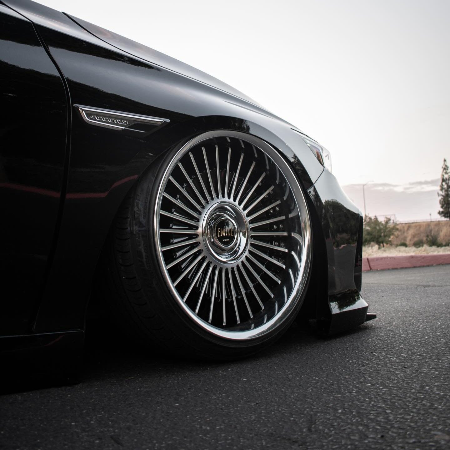 Work Emitz Floating Centre Caps | VIP PHIL